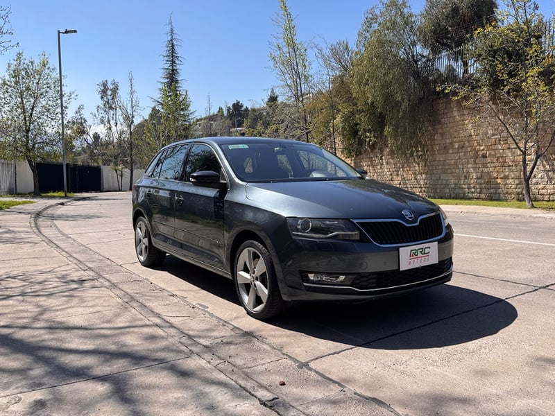 Skoda Rapid Spaceback 1.4t 2019 - Imagen 9 de 15