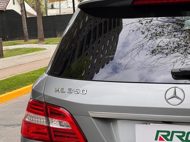 Mercedes-Benz Clase ML 350d 4matic 2013 - Imagen 7 de 8