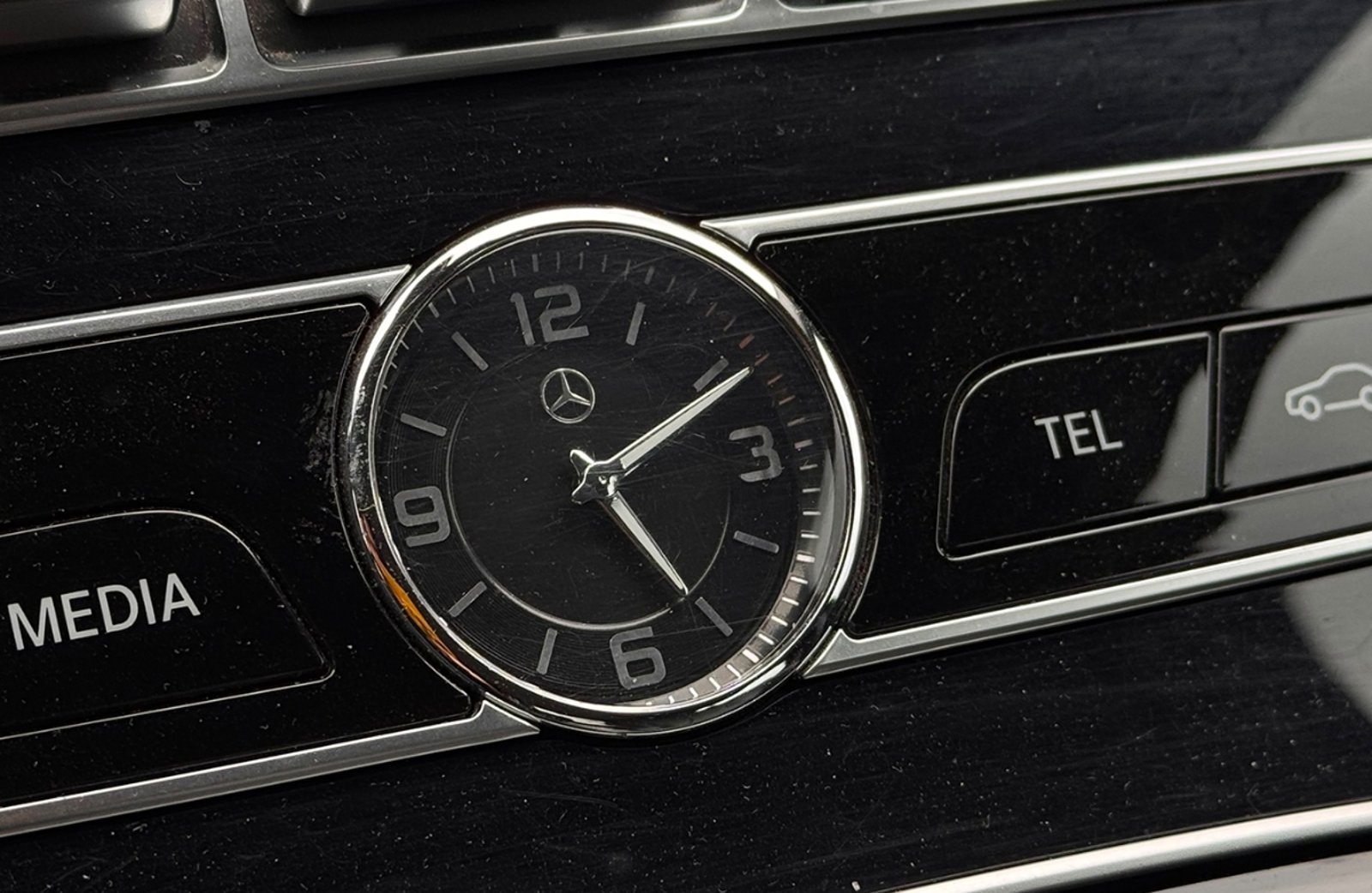 Mercedes-Benz 200 E200 CGI 2017 - Imagen 14 de 16