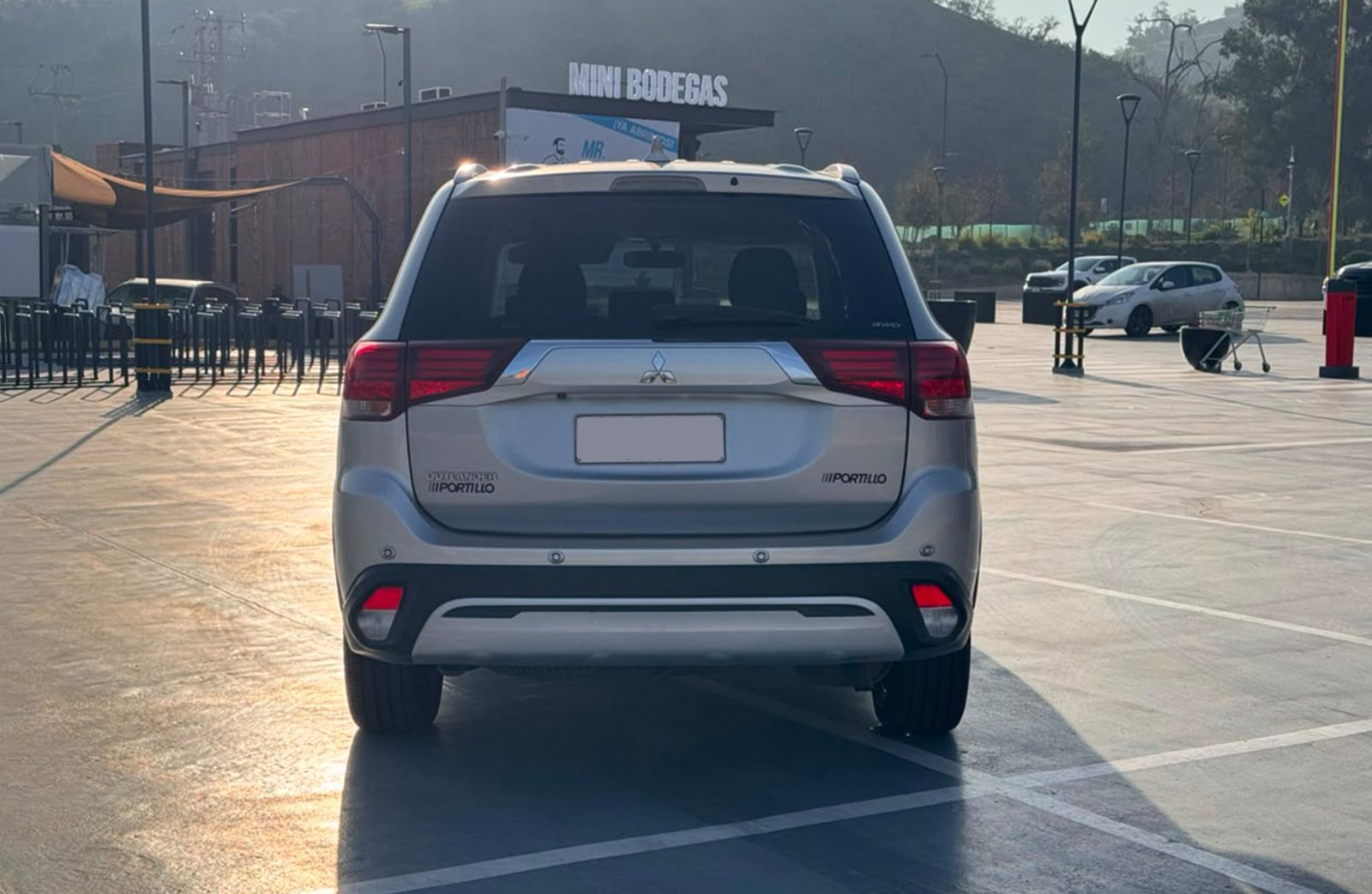 Mitsubishi Outlander GLX 2.4 AWD 2020 - Imagen 6 de 20
