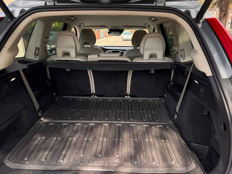 Volvo XC90 D5 AWD Momentum 2018 - Imagen 16 de 18