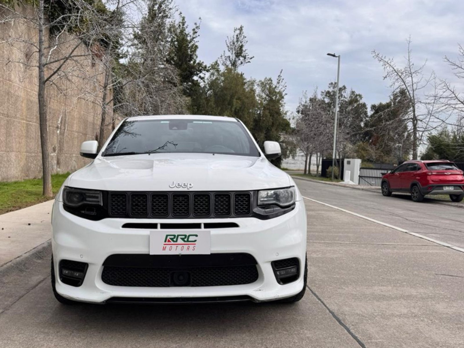 Jeep Grand Cherokee SRT 2017 - Foto 2 de 20