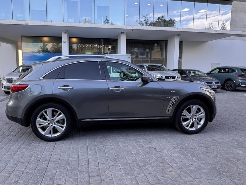 Infiniti Qx70 3.7 awd 2015 - Imagen 9 de 20