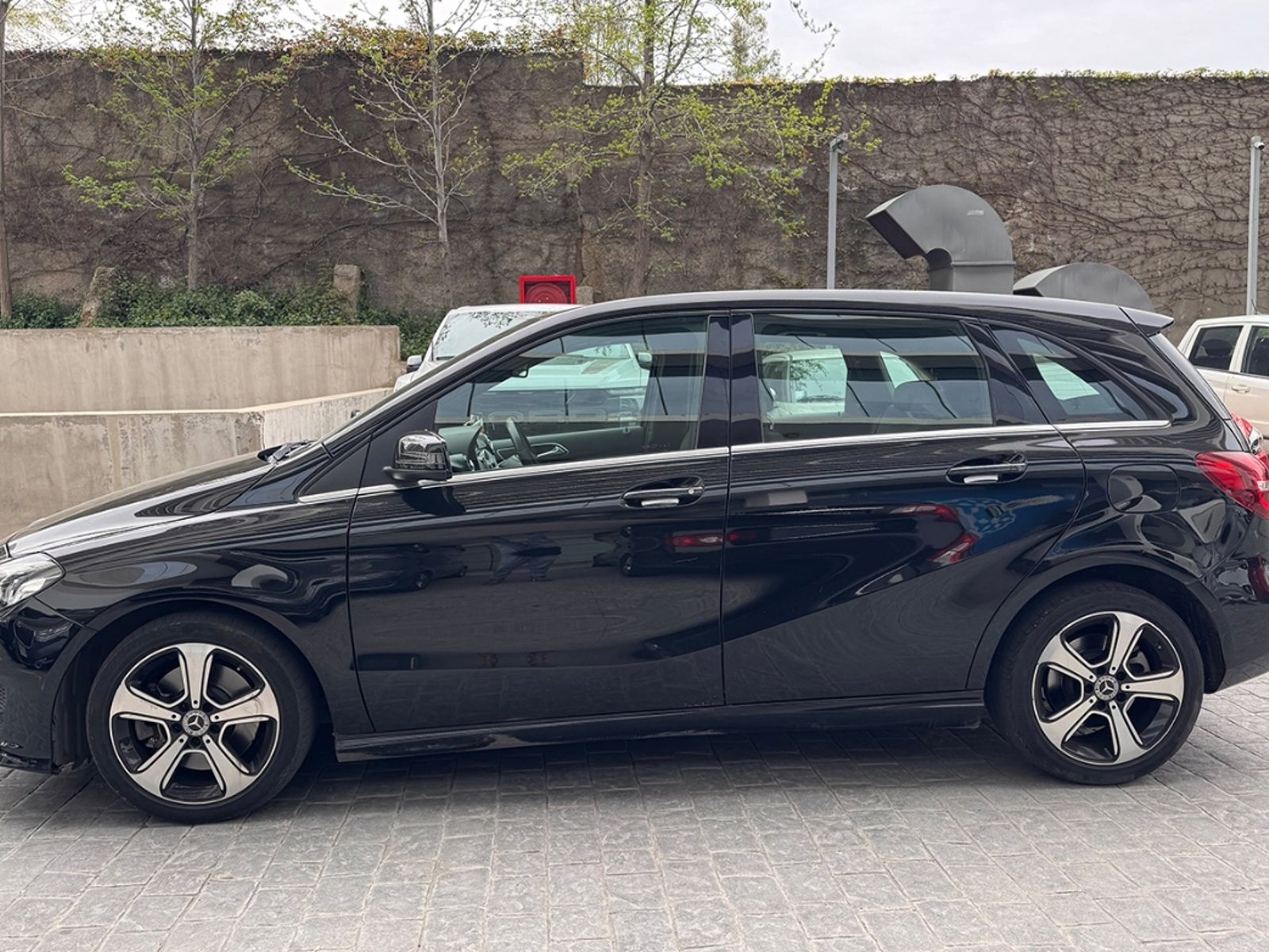 Mercedes-Benz B 220 diesel 2018 - Foto 4 de 16
