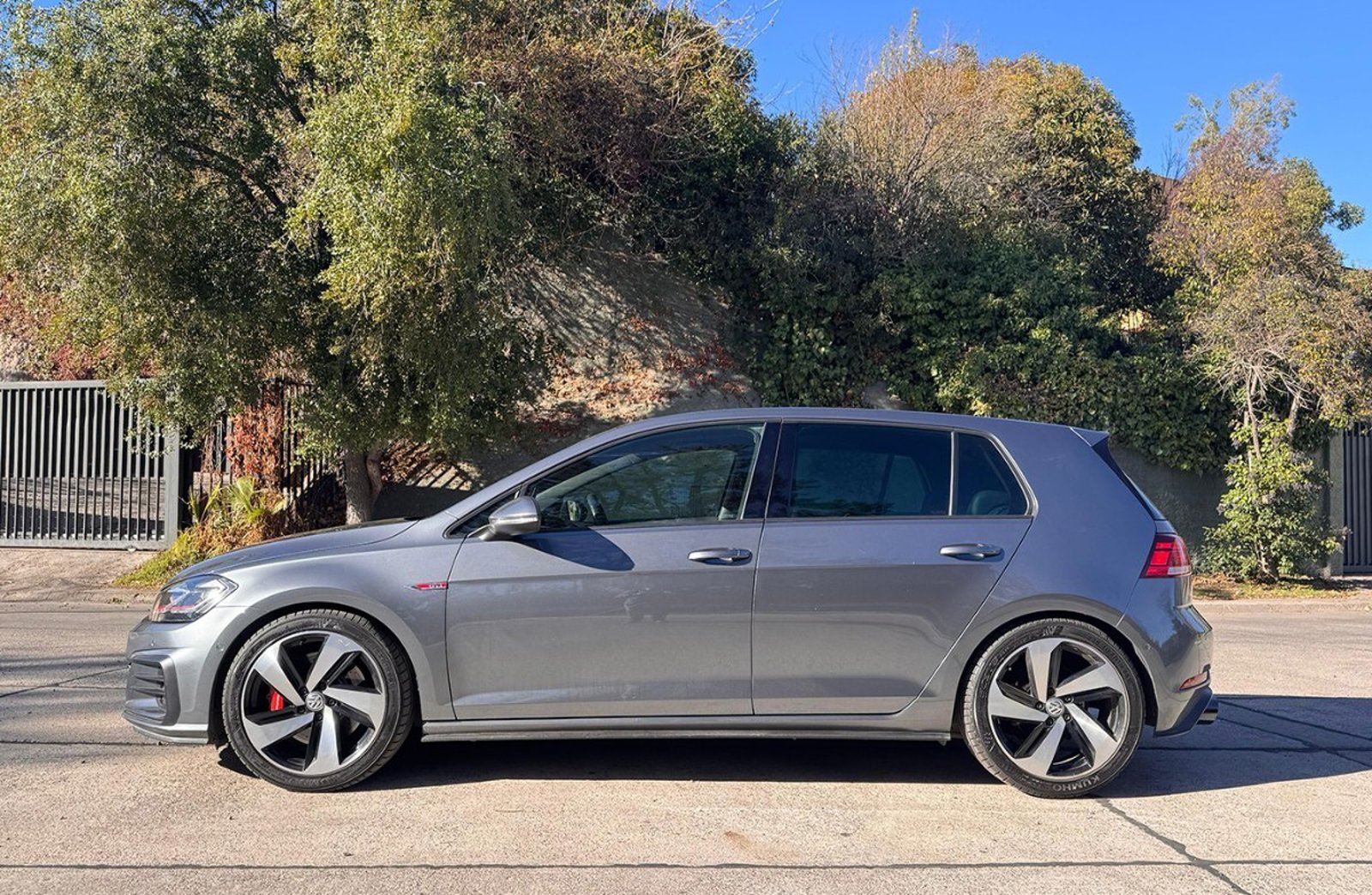 Volkswagen GTI 2.0T 2018 - Imagen 4 de 10