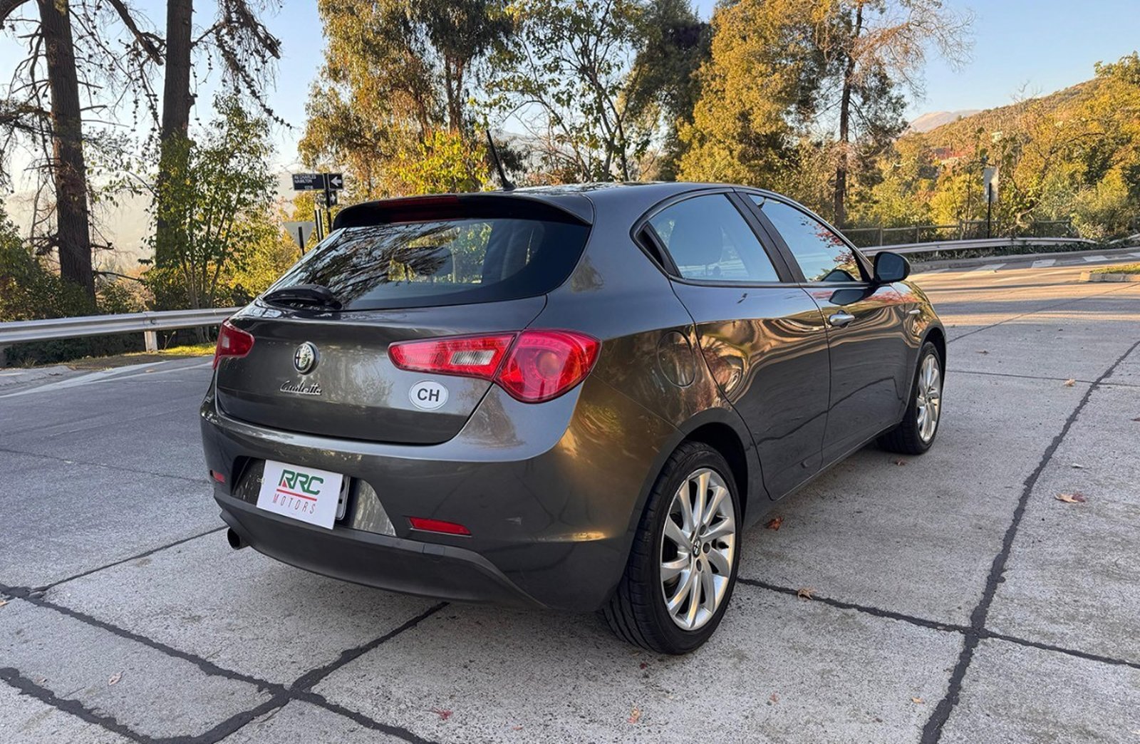 Alfa Romeo GIULIETTA 1.4T 2013 - Imagen 7 de 10