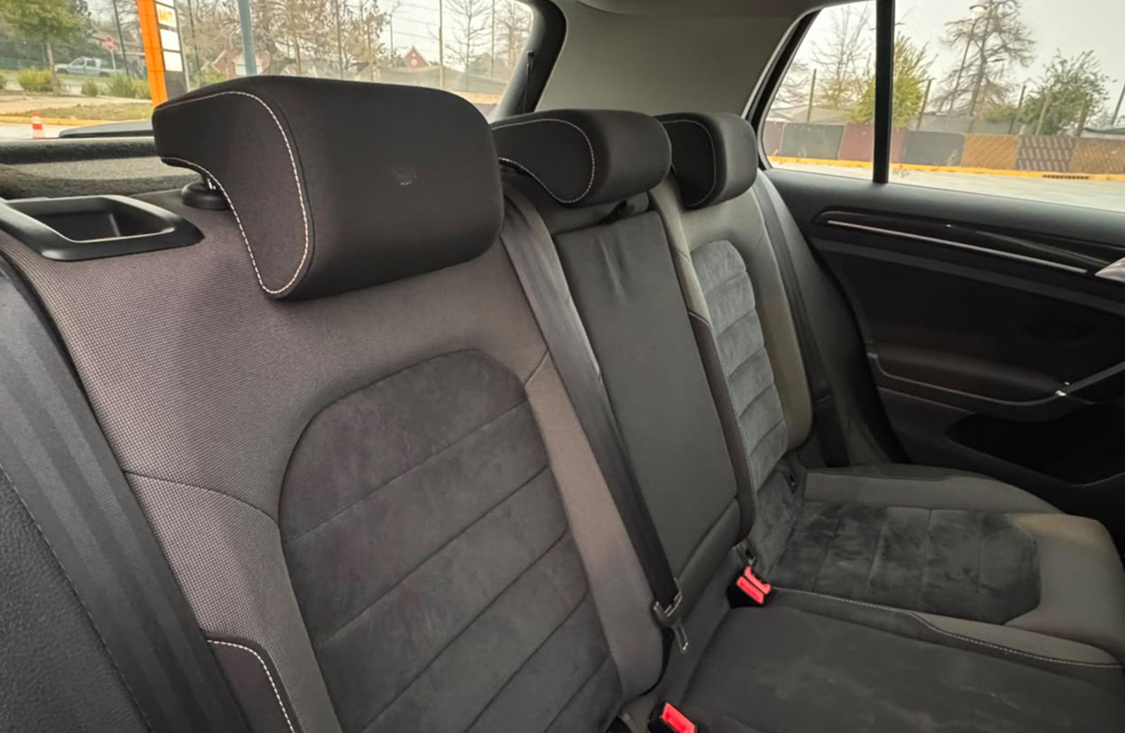 Volkswagen Golf Highline 2.0TDI 2018 - Imagen 17 de 18