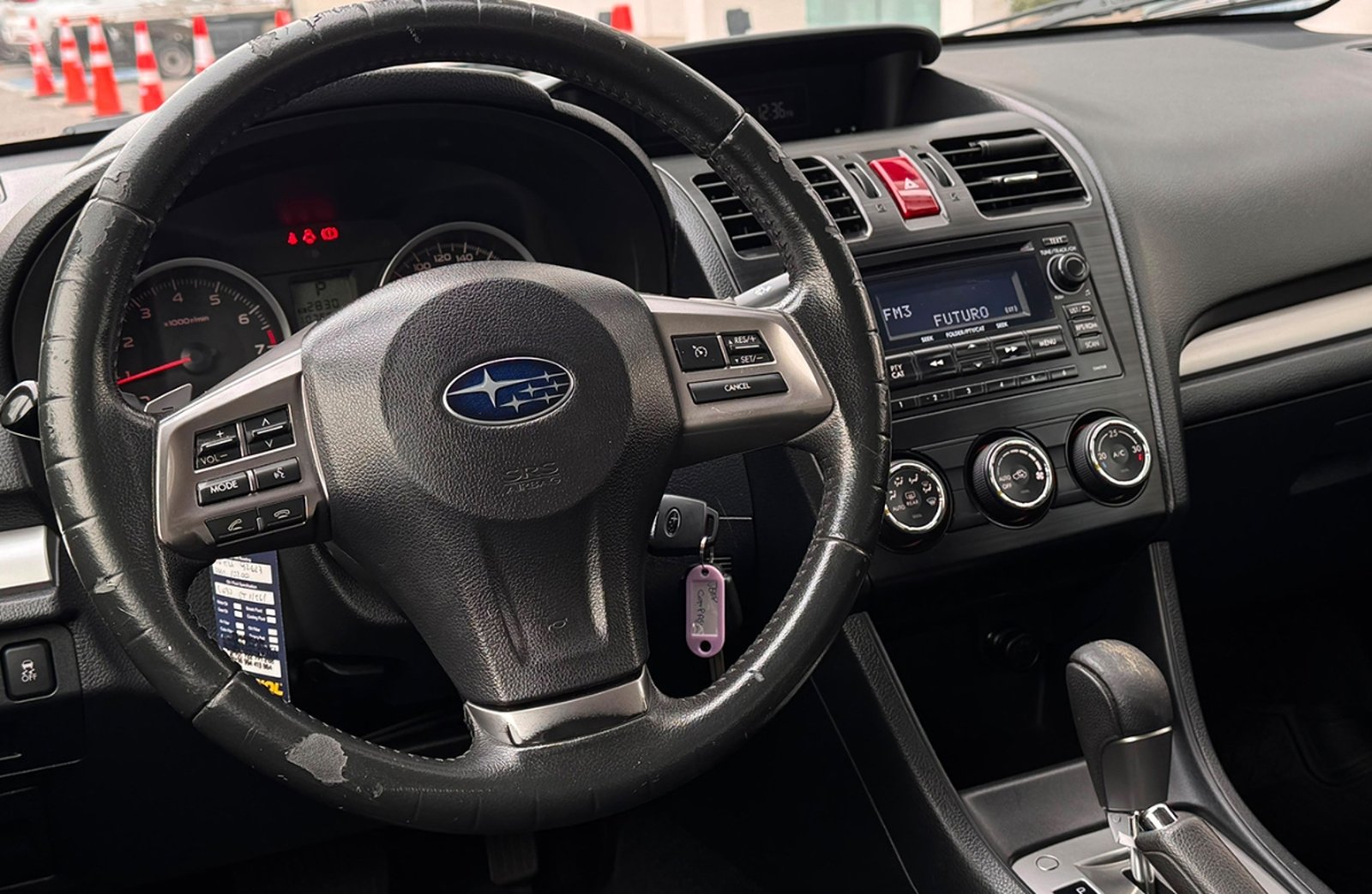 Subaru Impreza 2.0 XS sedán 2015 - Imagen 9 de 14