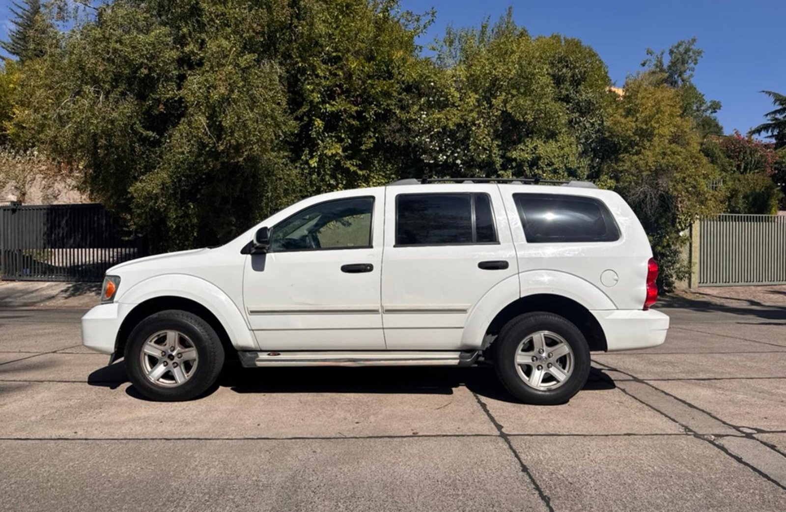 Dodge Durango SLT Hemi 5.7 2010 - Imagen 4 de 15