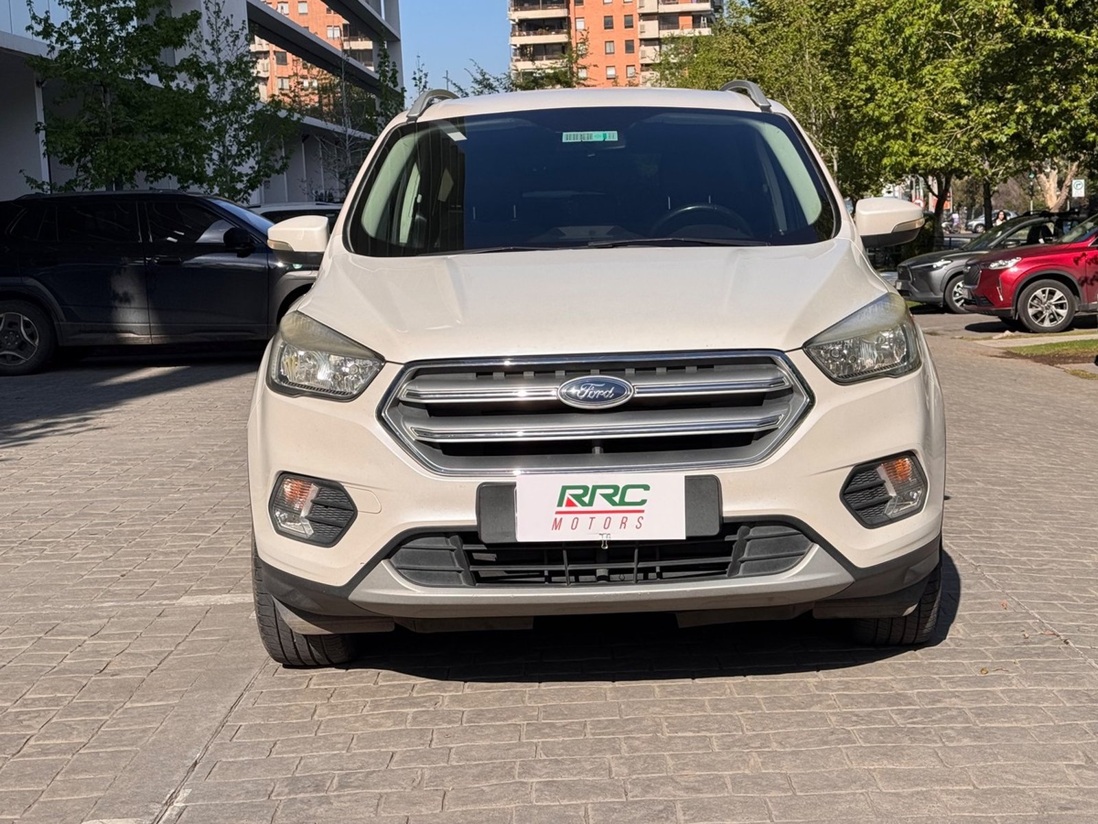 Ford Escape 2.5 2018 - Foto 2 de 16