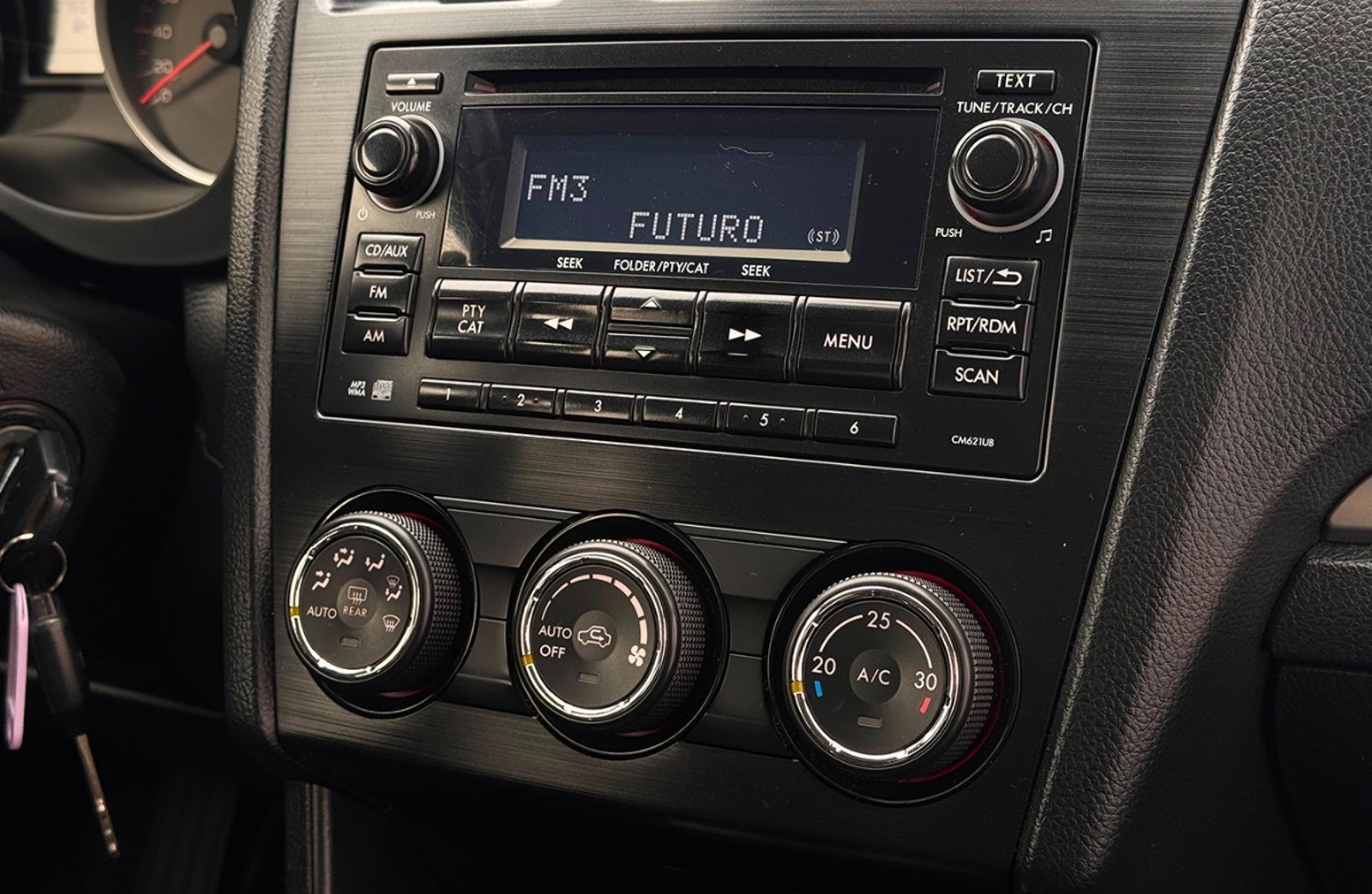 Subaru Impreza 2.0 XS sedán 2015 - Imagen 14 de 14