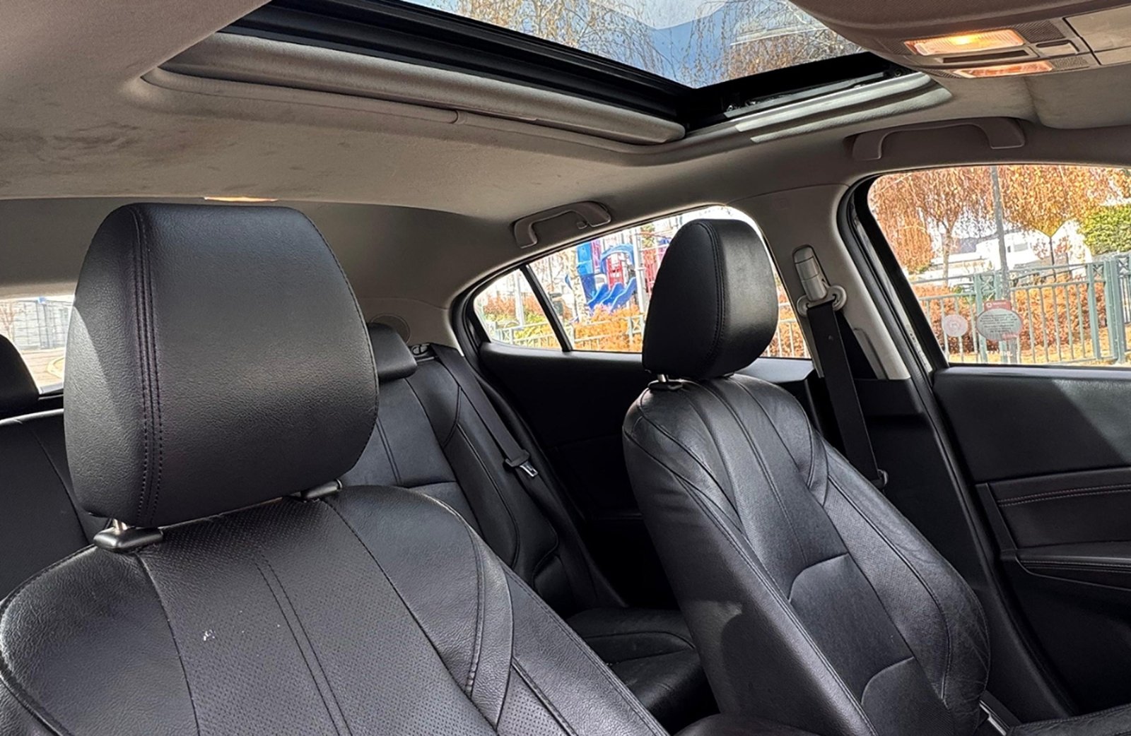 Mazda 3 Sport 2.5 GT Bose 2017 - Imagen 14 de 19