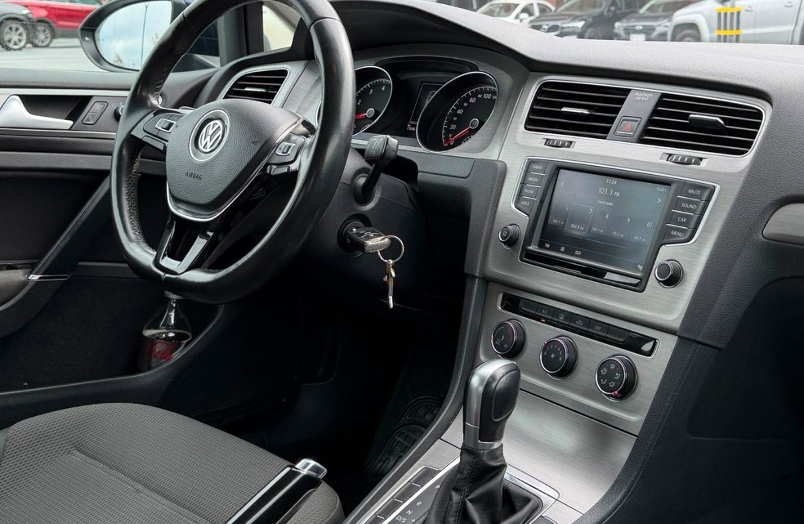Volkswagen Golf 1.6 comfortline 2017 - Imagen 9 de 15