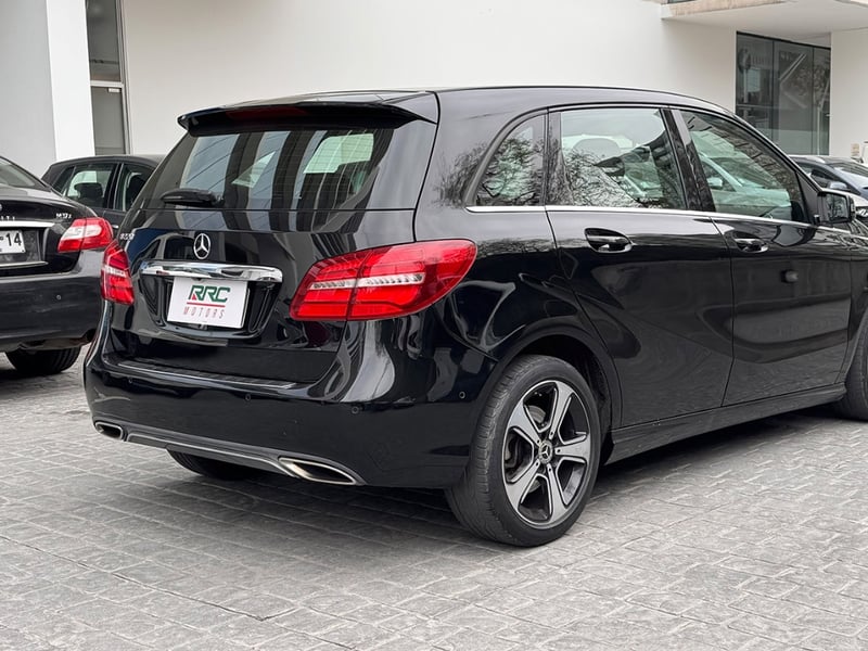 Mercedes-Benz B 220 diesel 2018 - Imagen 7 de 16
