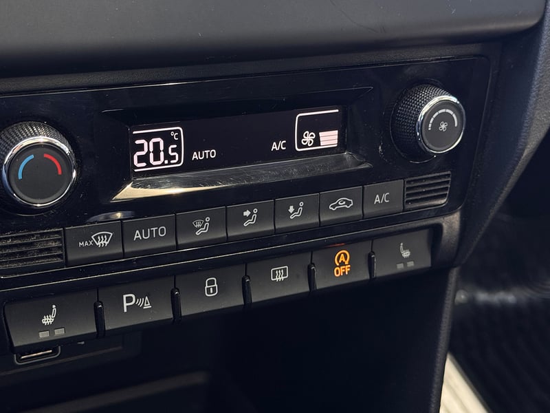 Skoda Rapid Spaceback 1.4t 2019 - Imagen 15 de 15