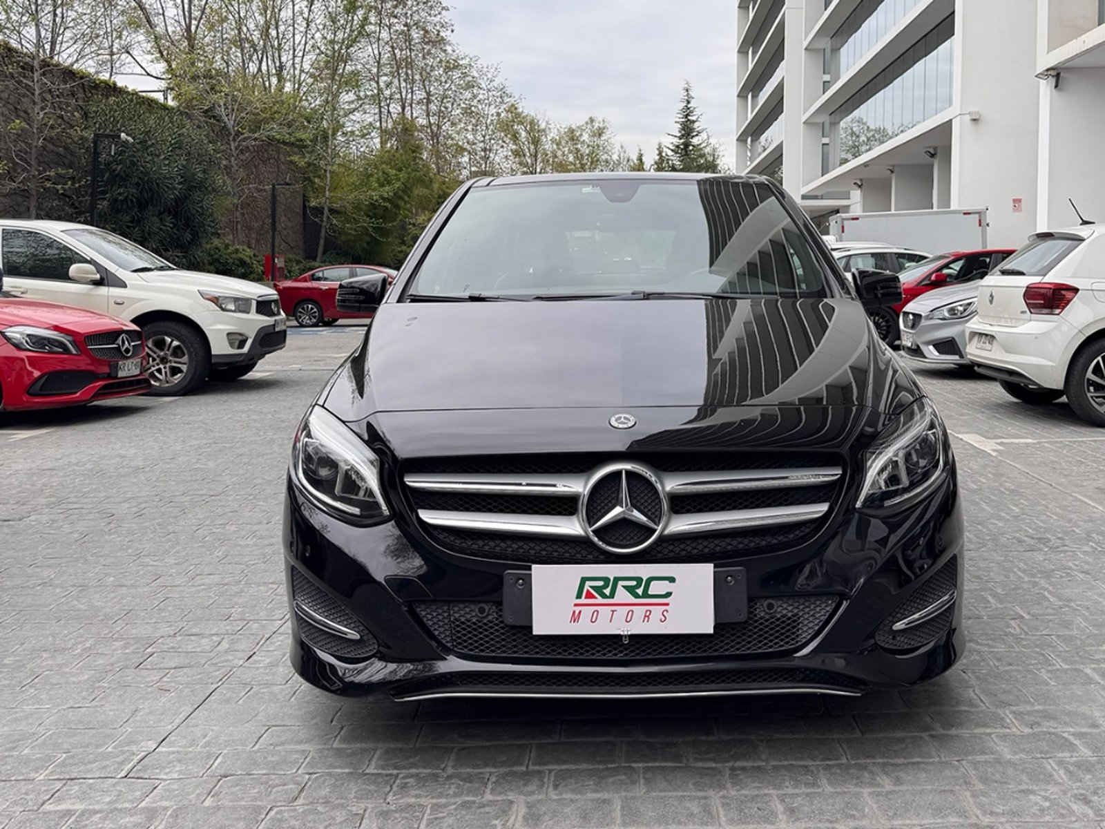 Mercedes-Benz B 220 diesel 2018 - Foto 2 de 16