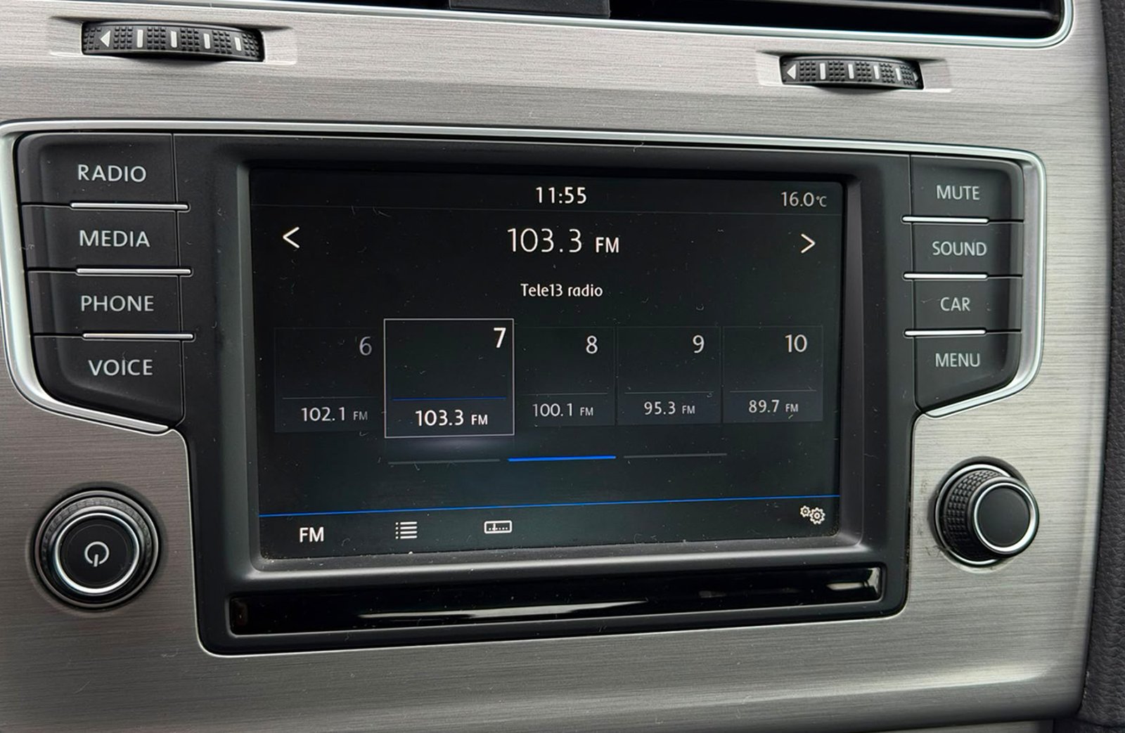 Volkswagen Golf 1.6 comfortline 2017 - Imagen 12 de 15