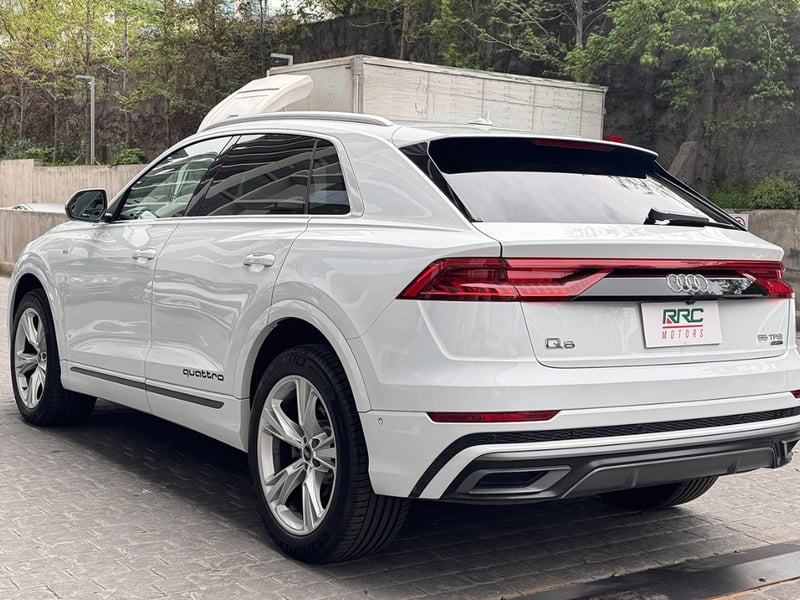 Audi Q8 55 tfsi quattro 2022 - Imagen 6 de 20
