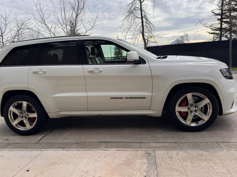 Jeep Grand Cherokee SRT 2017 - Imagen 7 de 20