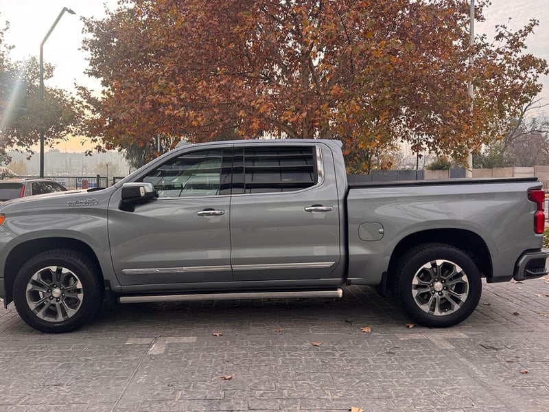 Chevrolet Silverado High Country 3.0 2024 - Imagen 4 de 19