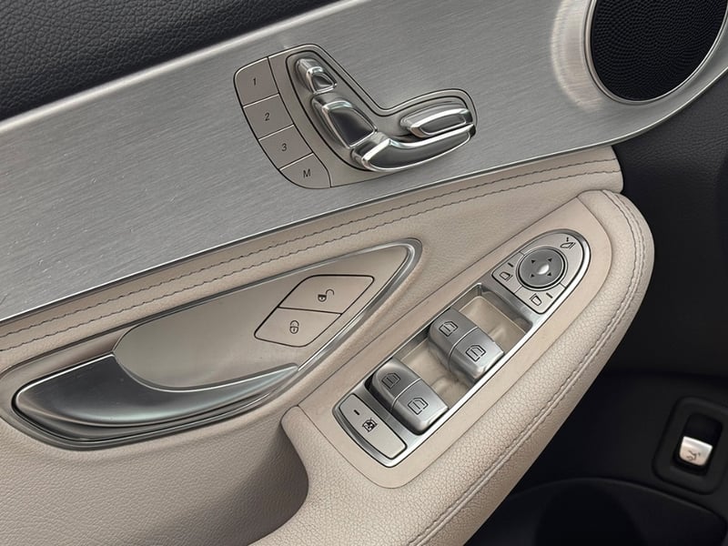Mercedes-Benz C 220 diesel 2015 - Imagen 19 de 20