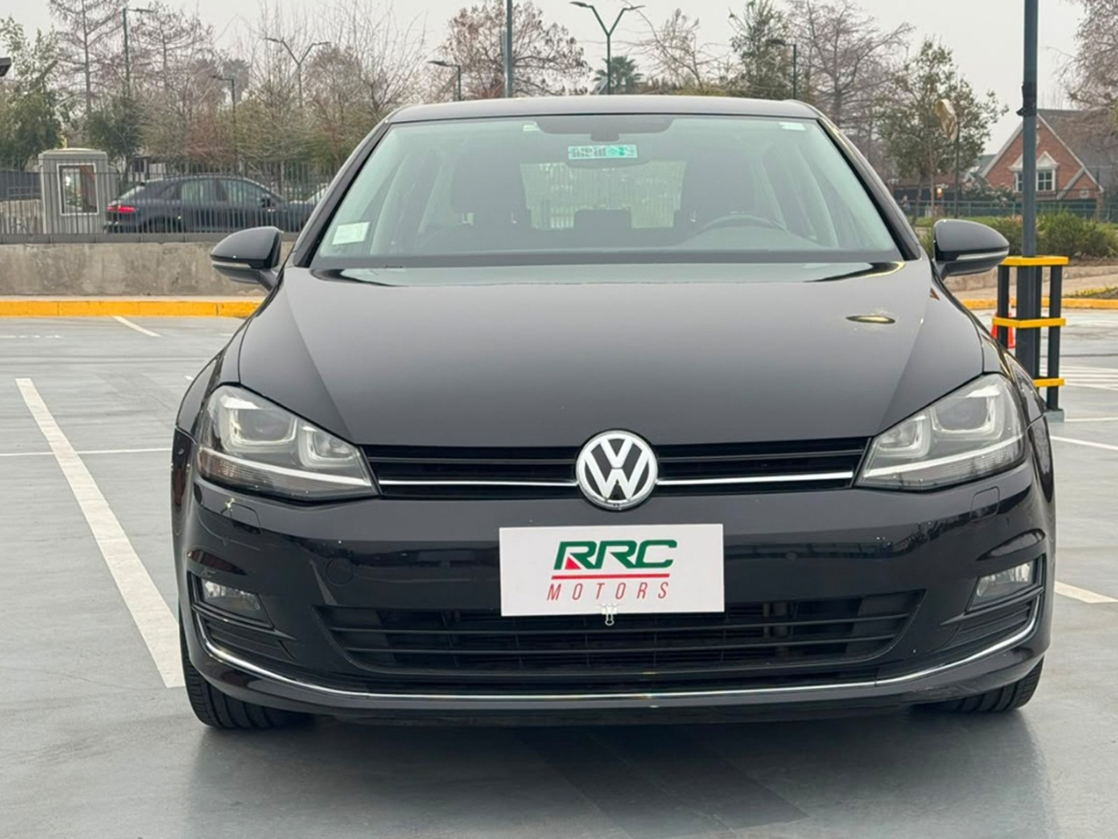 Volkswagen Golf Highline 2.0TDI 2018 - Foto 2 de 18