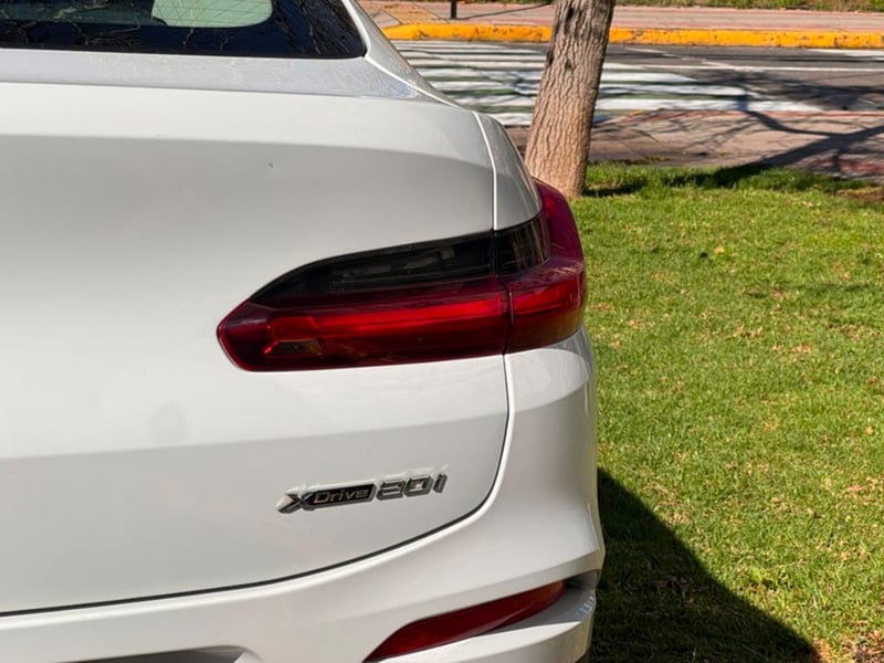 BMW X4 xdrive20i 2021 - Imagen 7 de 20