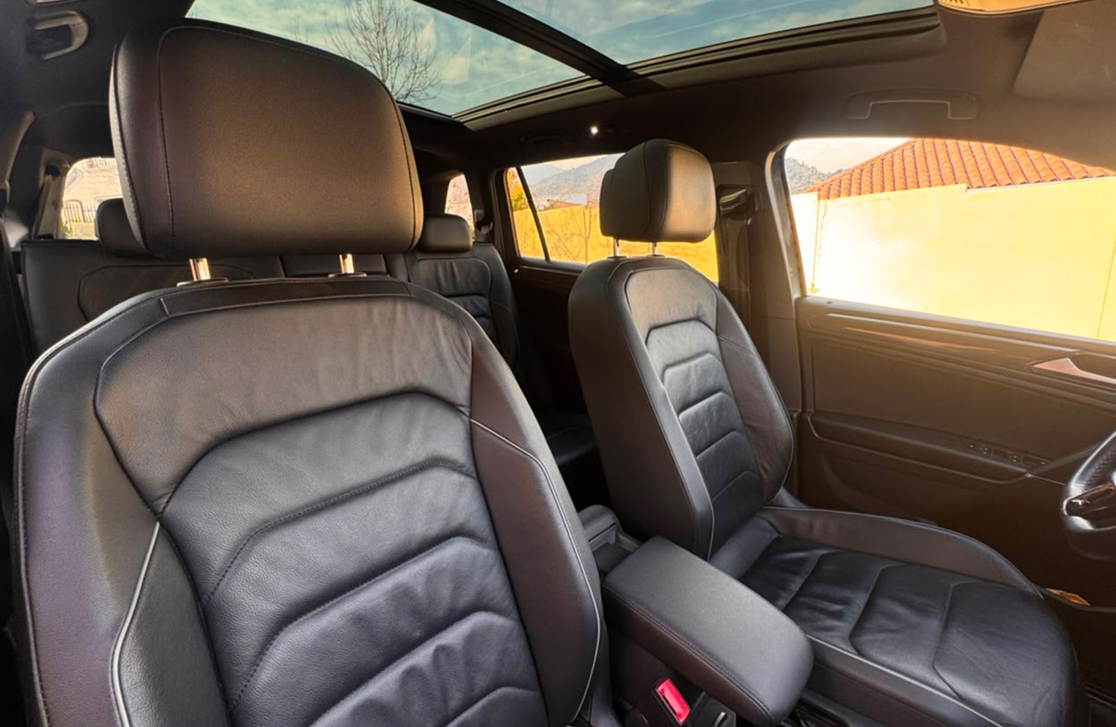 Volkswagen Tiguan 2.0tsi Limited 2018 - Imagen 17 de 18
