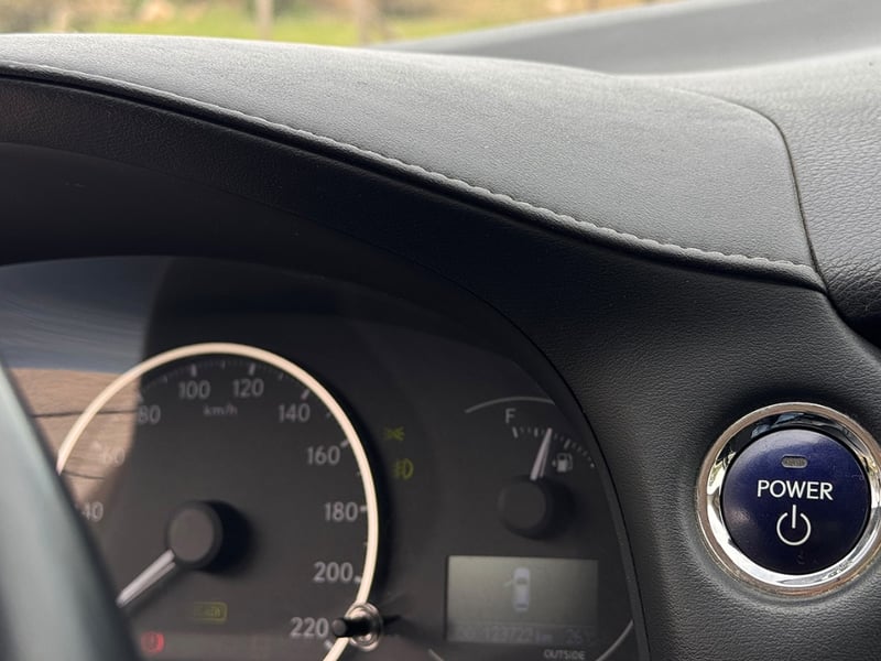 Lexus Ct 200H sport 2015 - Imagen 16 de 18