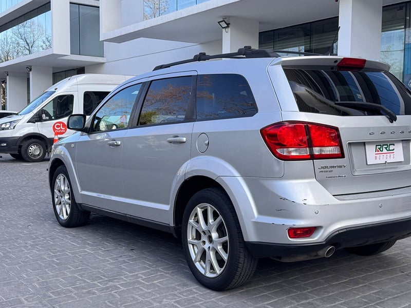 Dodge Journey SXT 3.6 AWD 2012 - Imagen 5 de 17