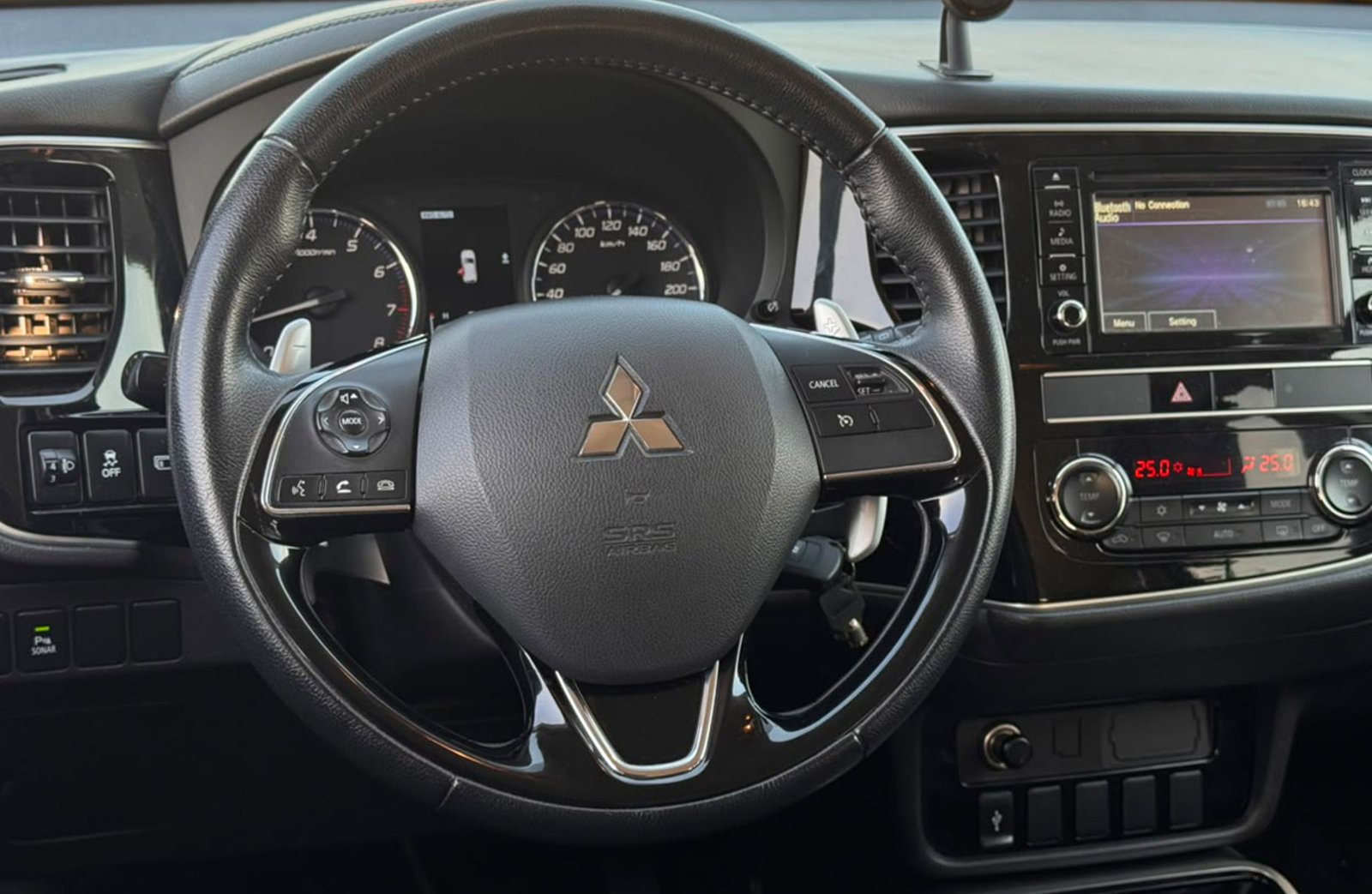 Mitsubishi Outlander GLX 2.4 AWD 2020 - Imagen 11 de 20