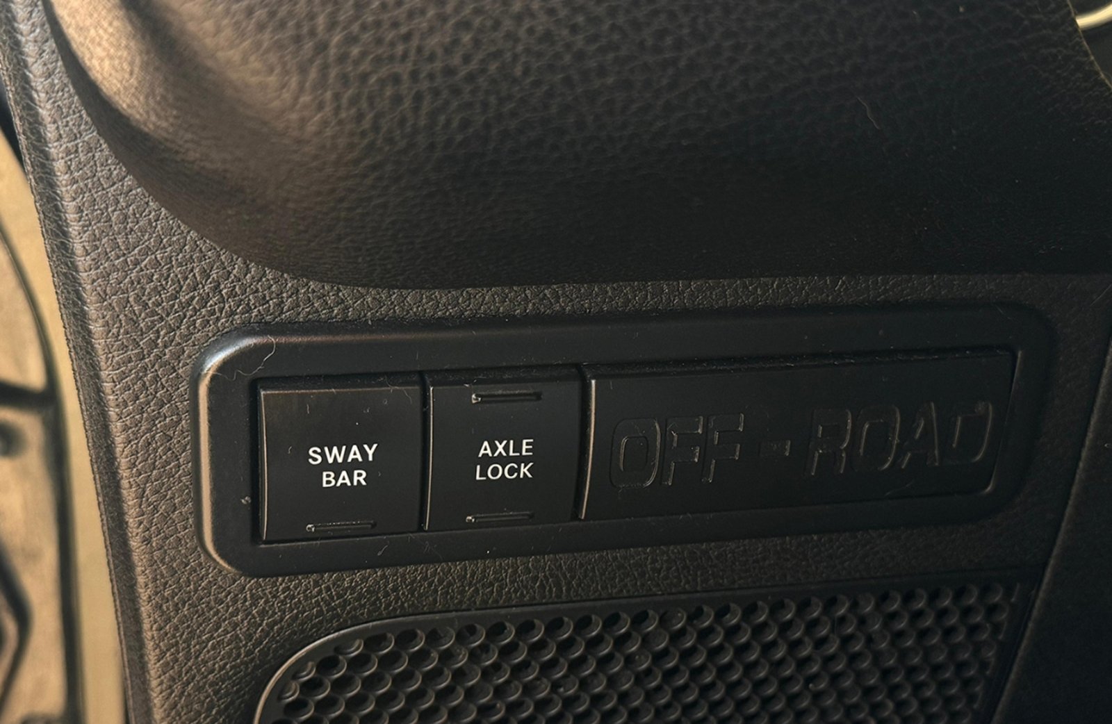 Jeep Wrangler Rubicon Unlimited 3.8 V6 2012 - Imagen 17 de 18