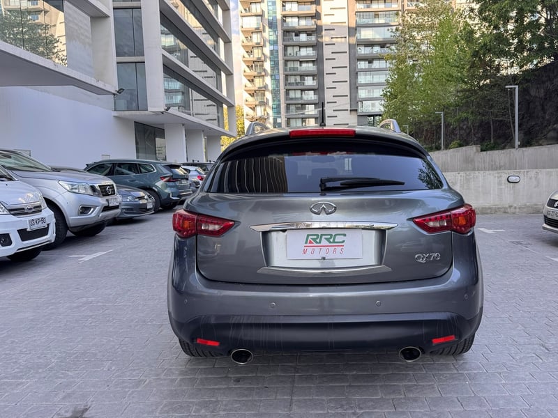 Infiniti Qx70 3.7 awd 2015 - Imagen 7 de 20