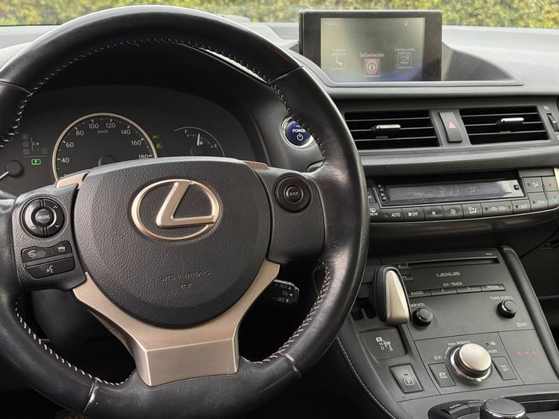 Lexus Ct 200H sport 2015 - Imagen 11 de 18