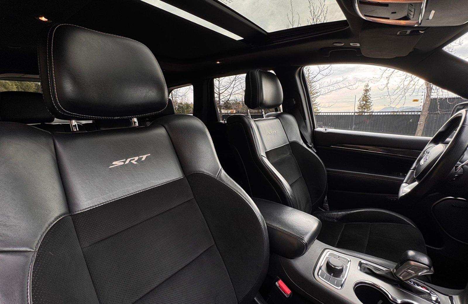 Jeep Grand Cherokee SRT 2017 - Imagen 16 de 20
