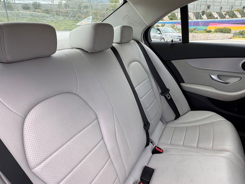 Mercedes-Benz C 220 diesel 2015 - Imagen 16 de 20
