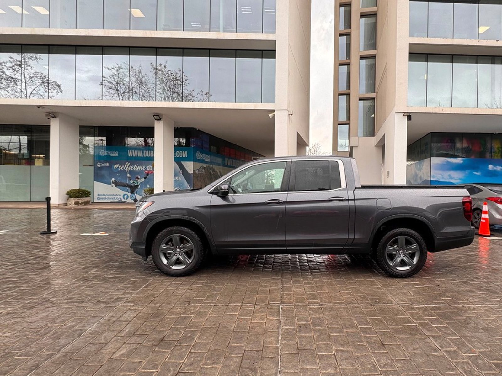 Honda RIDGELINE 3,5 RTL 4wd 2023 - Foto 4 de 10