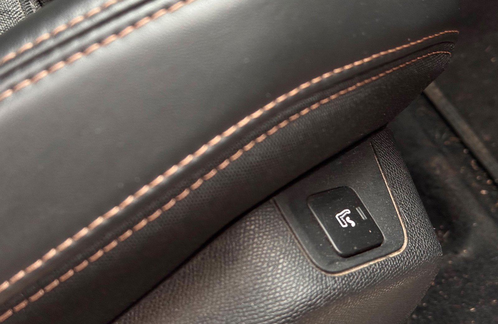 Peugeot 3008 1.6 GT Line 2019 - Imagen 12 de 18