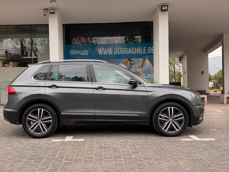 Volkswagen Tiguan Sport 4motion 2019 - Imagen 8 de 20