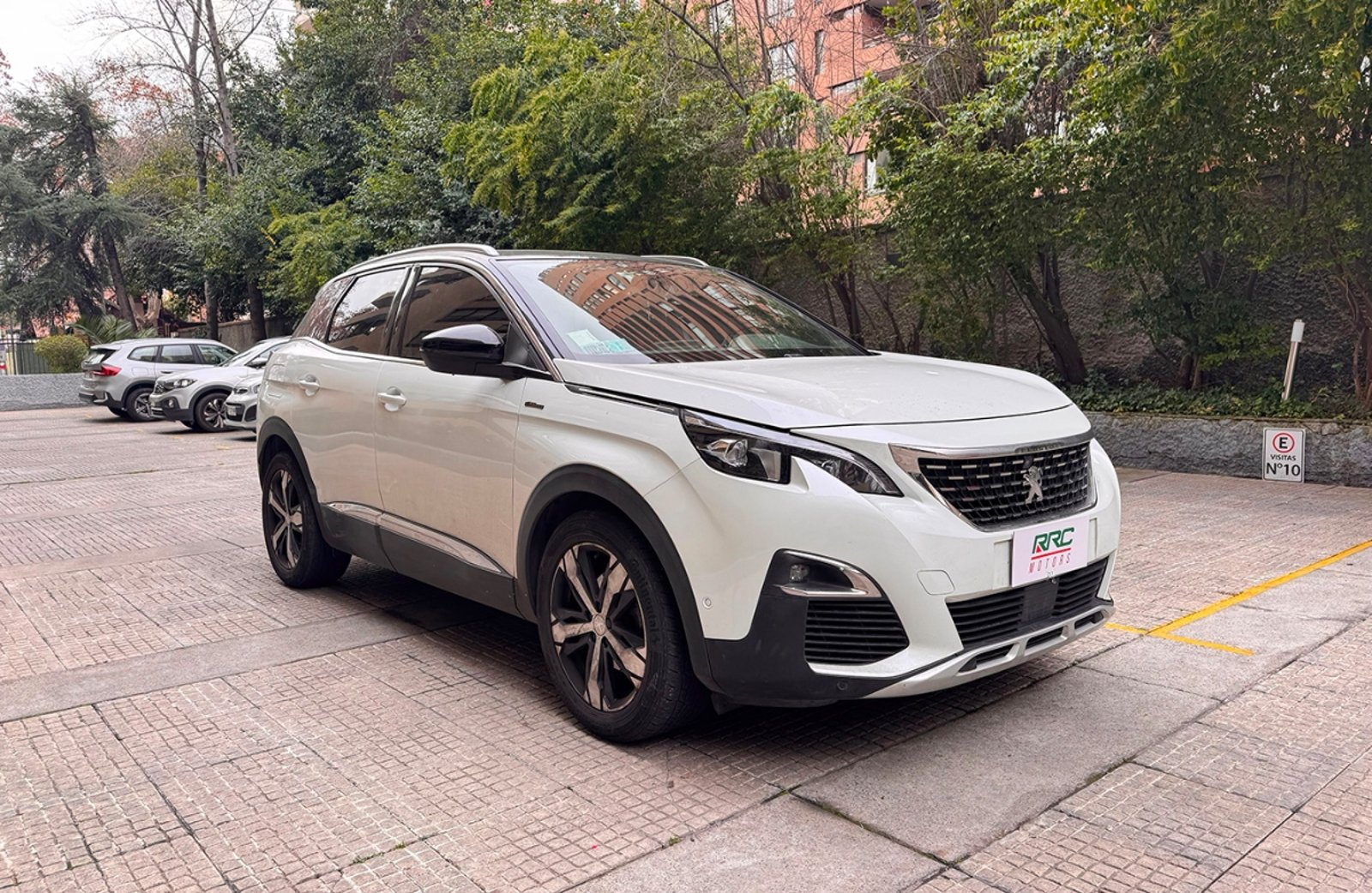 Peugeot 3008 1.6 GT Line 2019 - Imagen 9 de 18