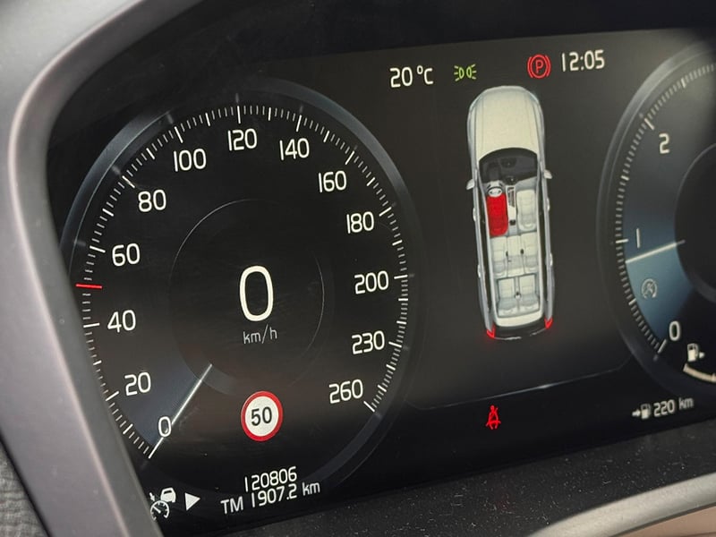 Volvo XC90 D5 AWD Momentum 2018 - Imagen 10 de 18