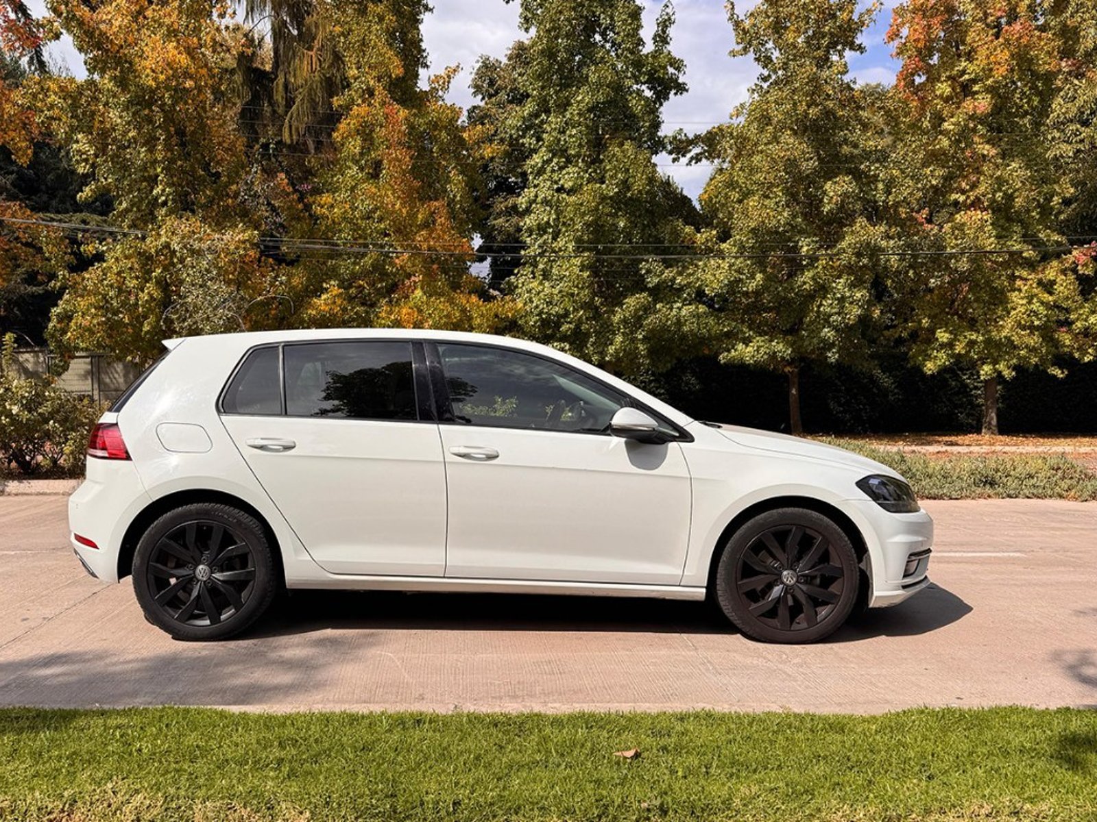 Volkswagen GOLF 1.4 TSI Highline 2019 - Foto 5 de 10