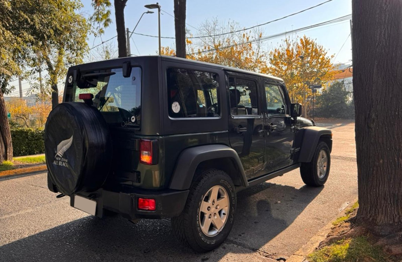 Jeep Wrangler Rubicon Unlimited 3.8 V6 2012 - Imagen 8 de 18