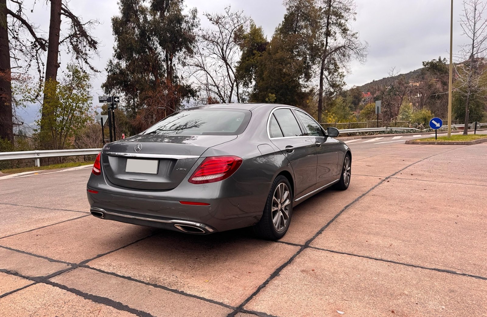 Mercedes-Benz 200 E200 CGI 2017 - Imagen 7 de 16