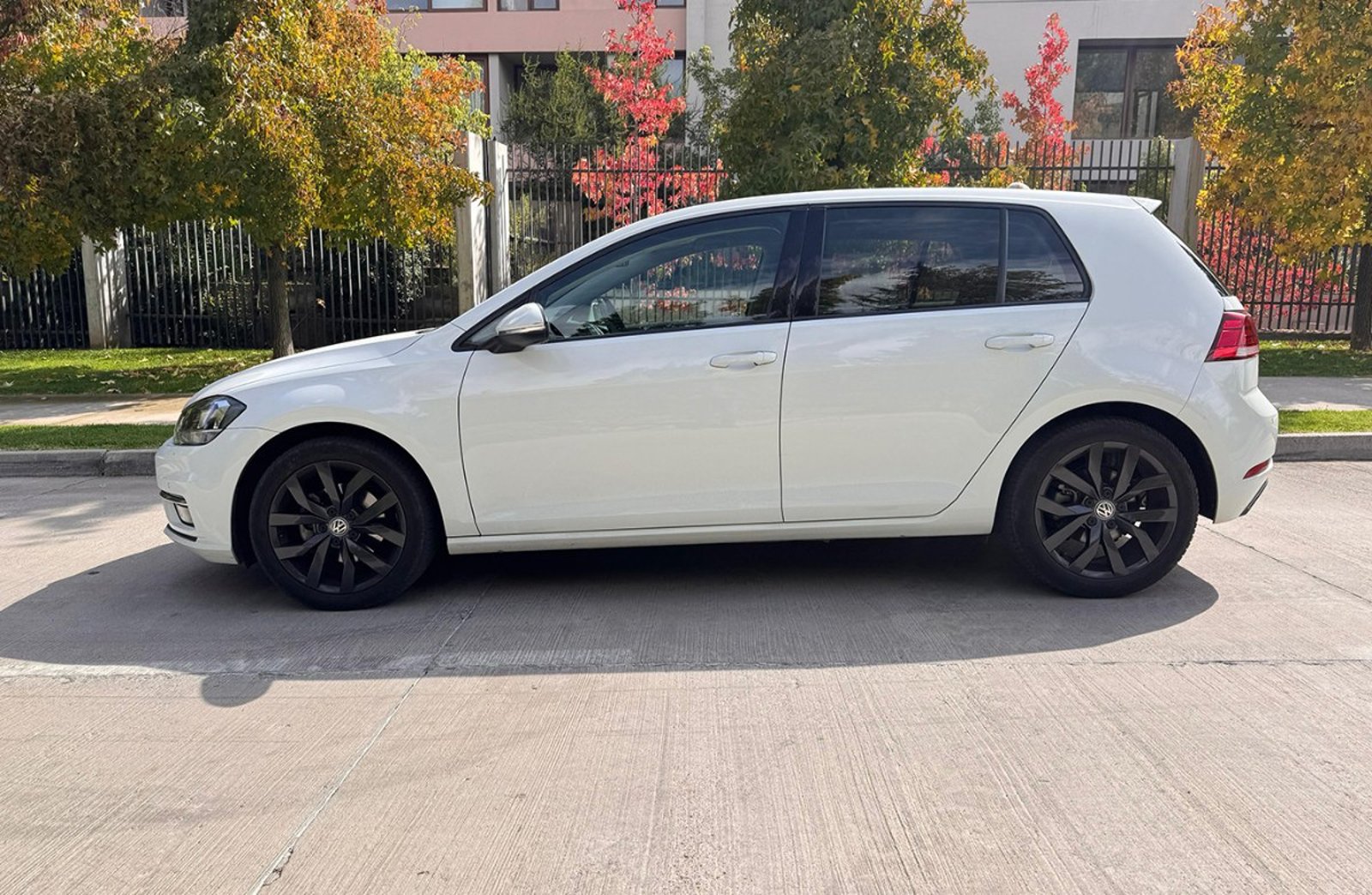 Volkswagen GOLF 1.4 TSI Highline 2019 - Imagen 8 de 10