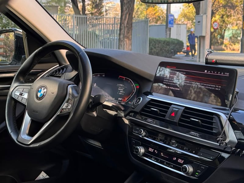 BMW X4 xdrive20i 2021 - Imagen 12 de 20