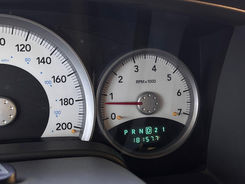 Dodge Durango SLT Hemi 5.7 2010 - Imagen 9 de 15