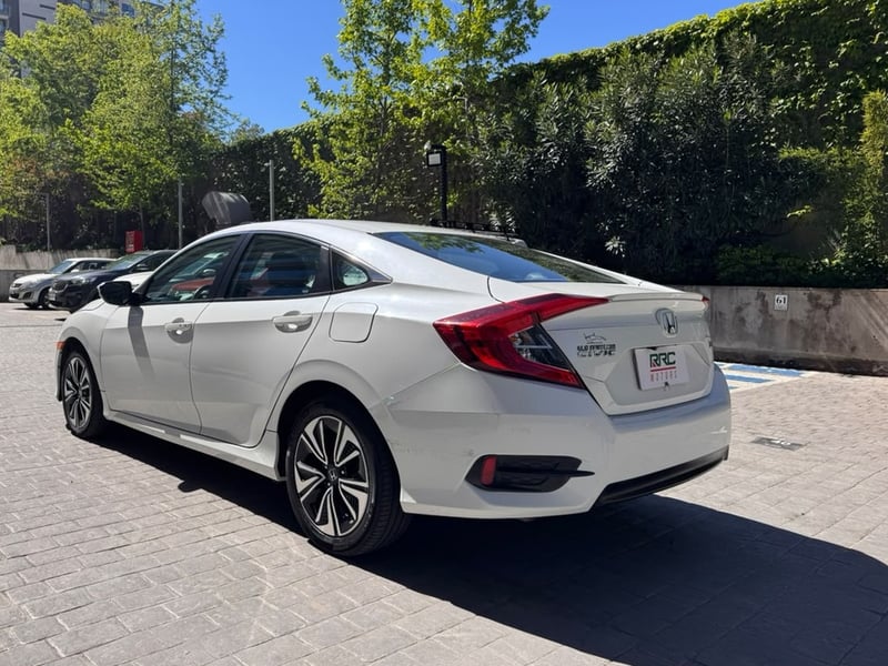 Honda Civic EXL 1.5t 2018 - Imagen 6 de 18
