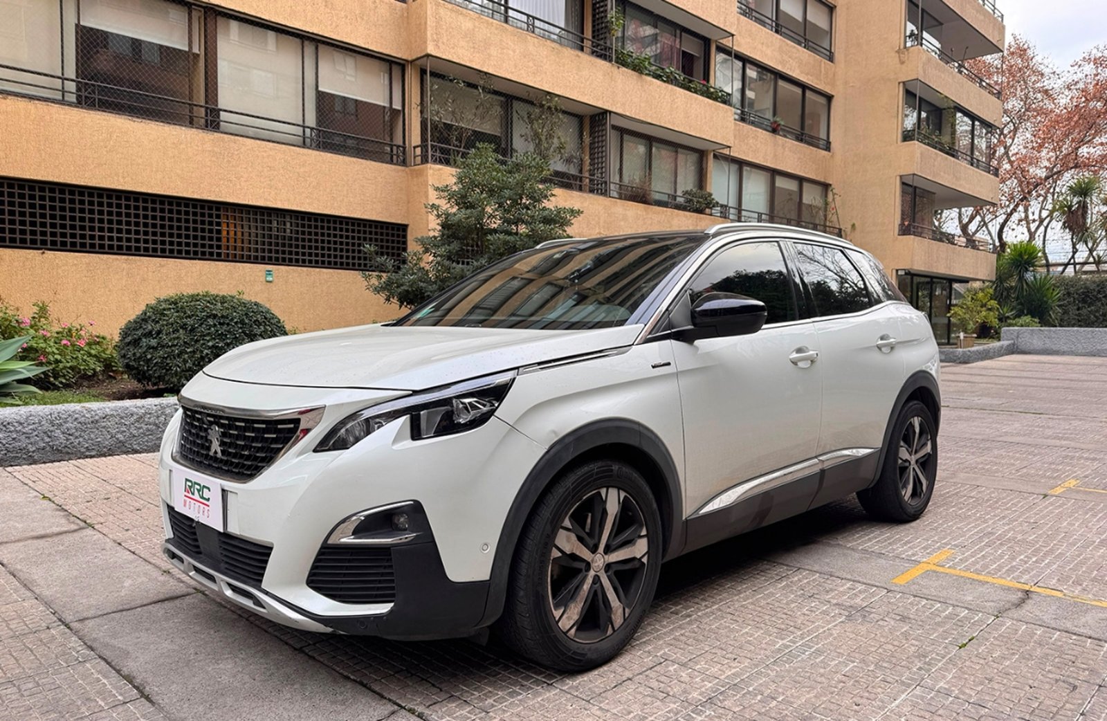 Peugeot 3008 1.6 GT Line 2019 - Imagen 3 de 18