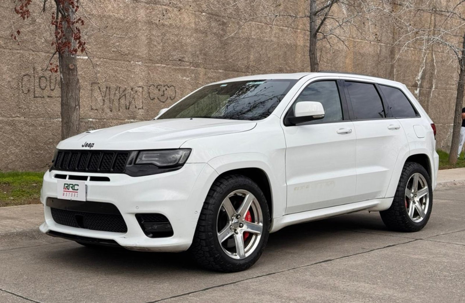 Jeep Grand Cherokee SRT 2017 - Imagen 3 de 20